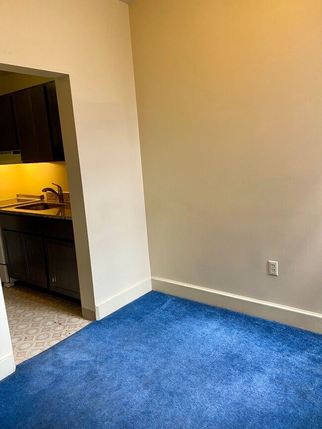 Foto del edificio - 213 N 2nd St