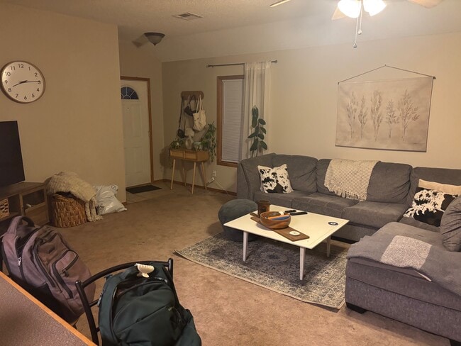 Building Photo - 5826 W 7th Ave