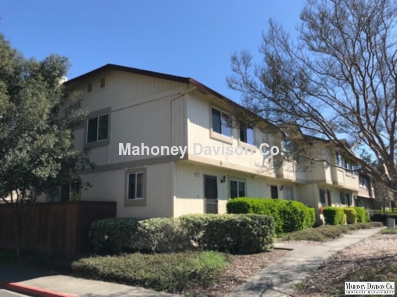 4593 Harbor Ln, Rohnert Park, CA 94928 House Rental in Rohnert Park