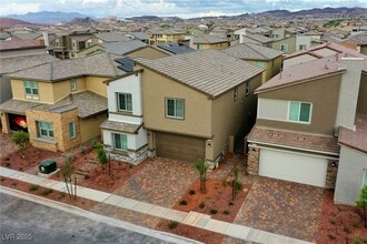 Building Photo - 494 Francesca Crst St