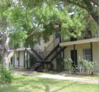 Primary Photo - Meridian Apartments
