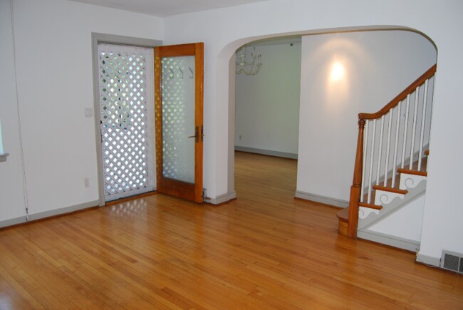 Foto del edificio - 3453 17th St NW