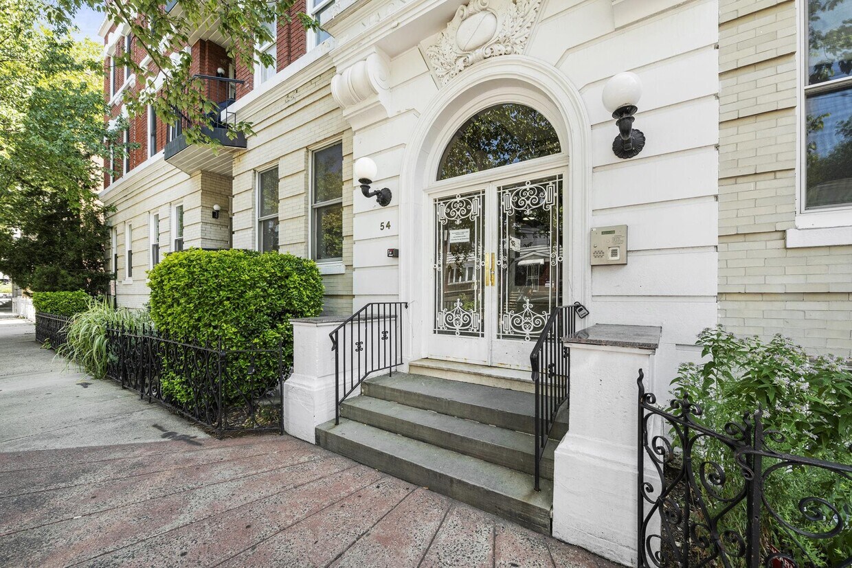 Foto principal - 54 MAGNOLIA Ave