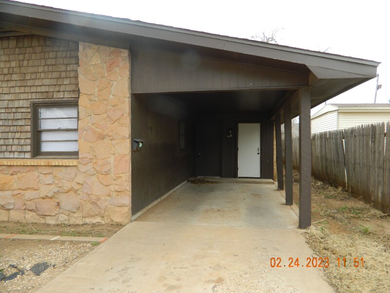 4203 17th St Unit B, Lubbock, TX 79416 Room for Rent in Lubbock, TX