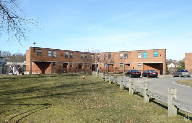 Foto del edificio - Martin Luther King Apartments