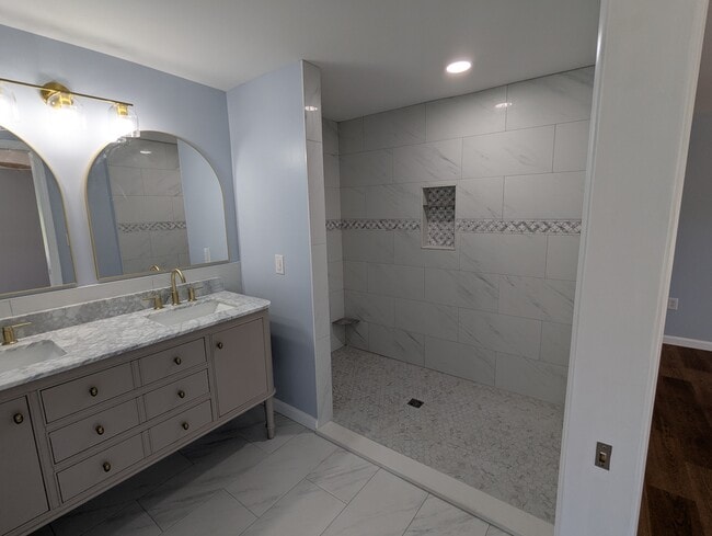 Building Photo - 4575 Chapel Springs Pl