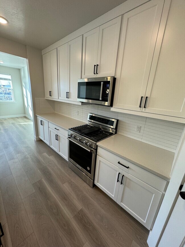 Foto del edificio - 454 E Nickel Ln