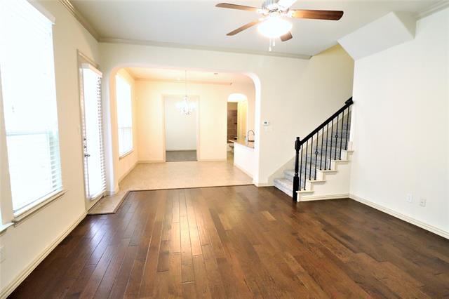 Building Photo - 2467 Embleton Dr