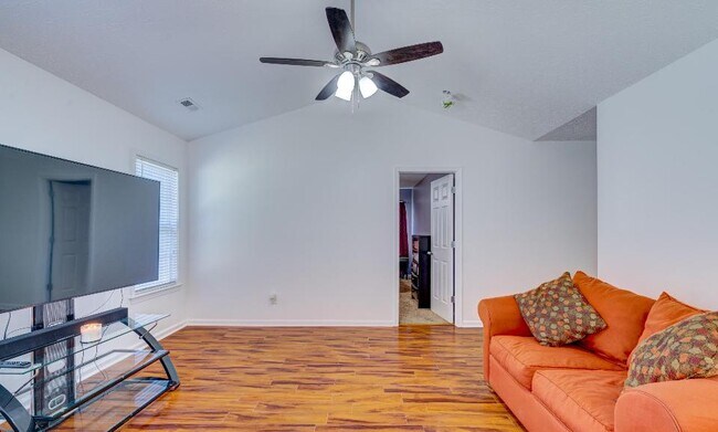 Foto del edificio - 9480 Huckabee Dr NE