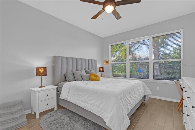 Foto del edificio - 1460 Misty Glen Ln