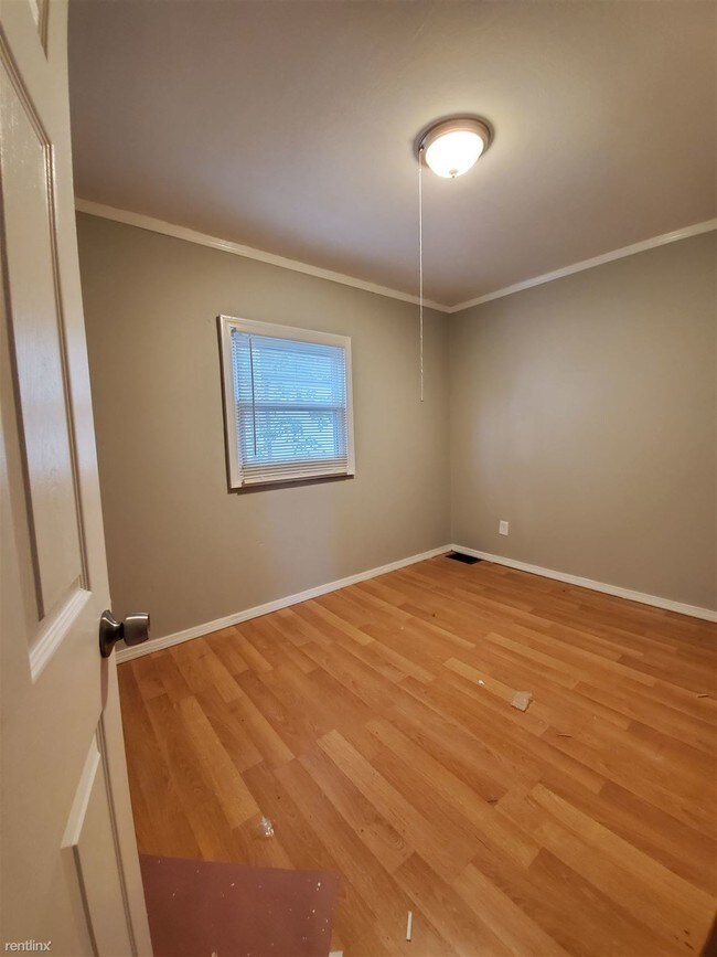 Foto del edificio - 3 br, 2 bath House - 21 Dodge Ave