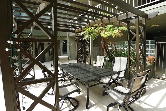 Building Photo - North Tower Apartments