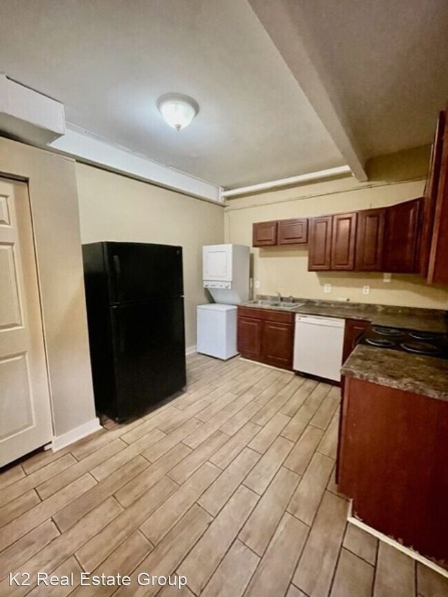 Building Photo - 2 br, 1 bath House - 929 McAlway Rd Apt B