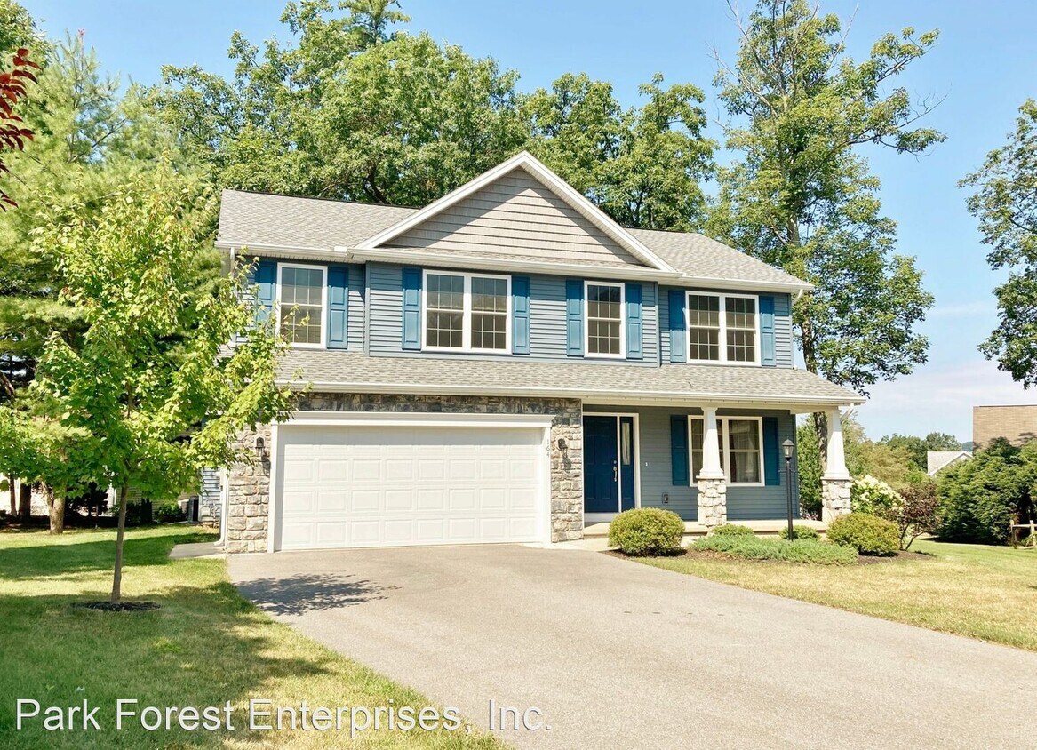 4 br, 2.5 bath House 164 Mckivison Court House Rental in State