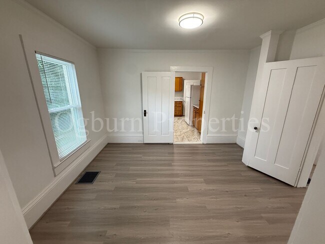 Building Photo - 1607 Thurmond St
