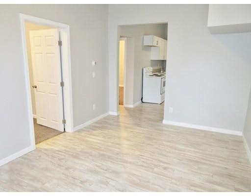 Foto del edificio - 53 Sterling St