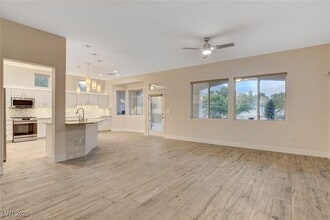 Building Photo - 10820 Dover Creek Ave