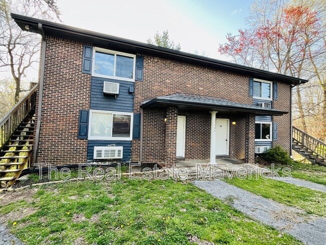 Building Photo - 154 Goodson Ave