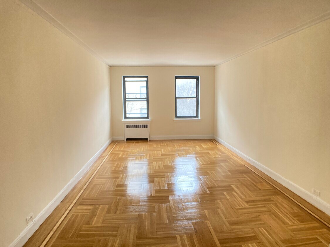 105 Arden St Unit 3B, New York, NY 10040 Room for Rent in New York