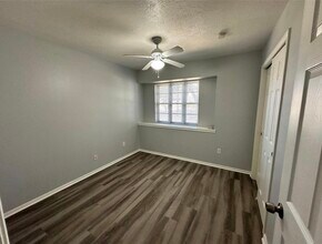 Building Photo - 4310 Cinnabar Dr