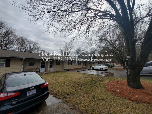 Photo - 3465 Valley Rd Apartment