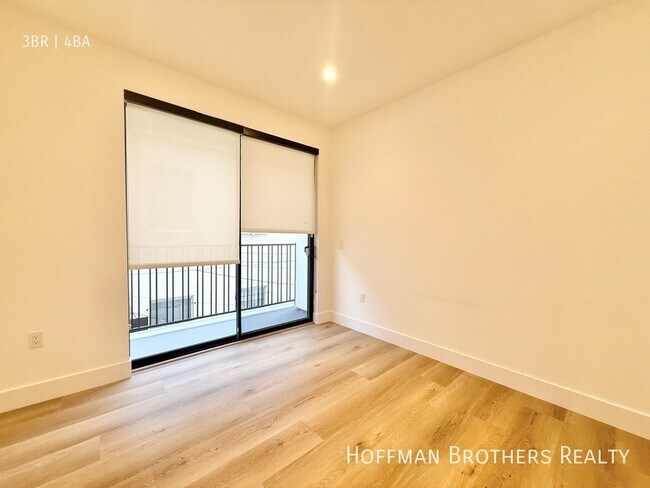 Building Photo - 8326 Blackburn Ave