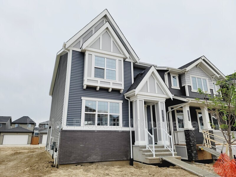 2261622680 80 Ave NW, Edmonton, AB T5T 7H8 House for Rent in