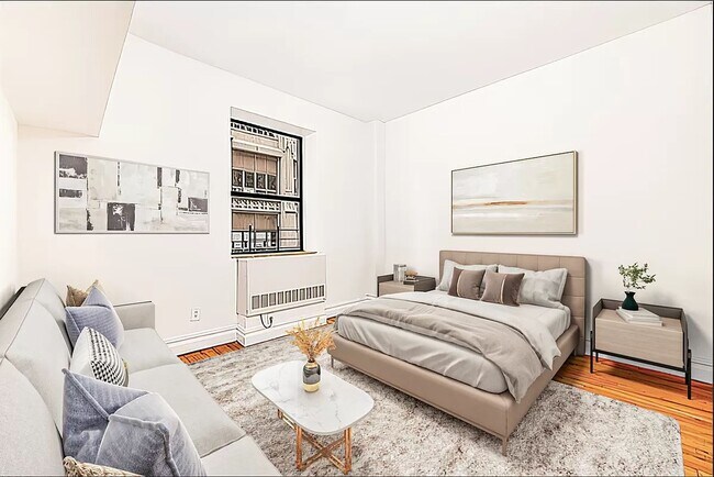 Building Photo - 154 W 70th St