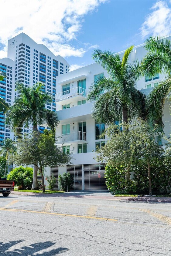 Foto principal - 1428 West Ave
