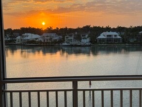 Building Photo - 2600 Gulf Shore Blvd N