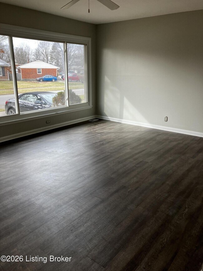 Foto del edificio - 3823 Manner Dale Dr