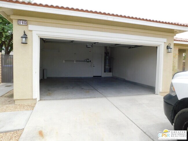 Foto del edificio - 37613 Beeston Ct