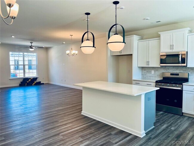 Building Photo - 6166 Belay Dr