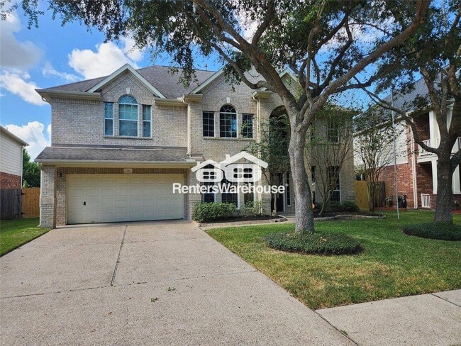 Foto del edificio - 716 Almond Pointe