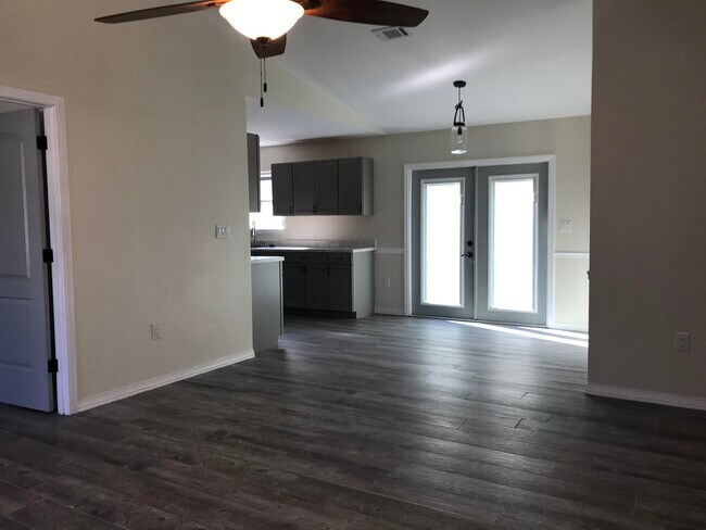 Foto del edificio - 113 Oak Terrace Dr