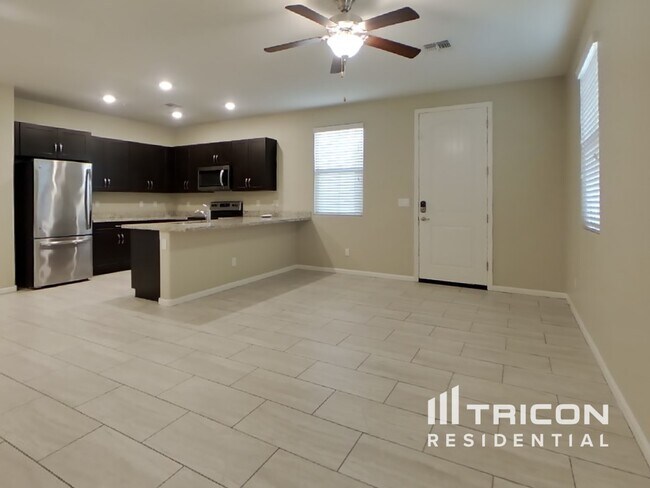 Building Photo - 12568 W Lindbergh Dr