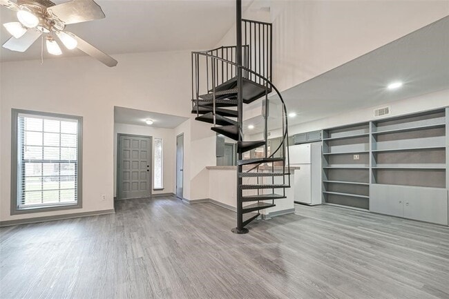Building Photo - 940 Somercotes Ln