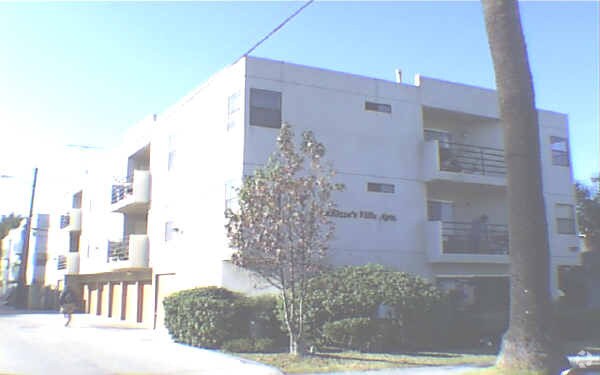 Building Photo - 727 Gardenia Ave