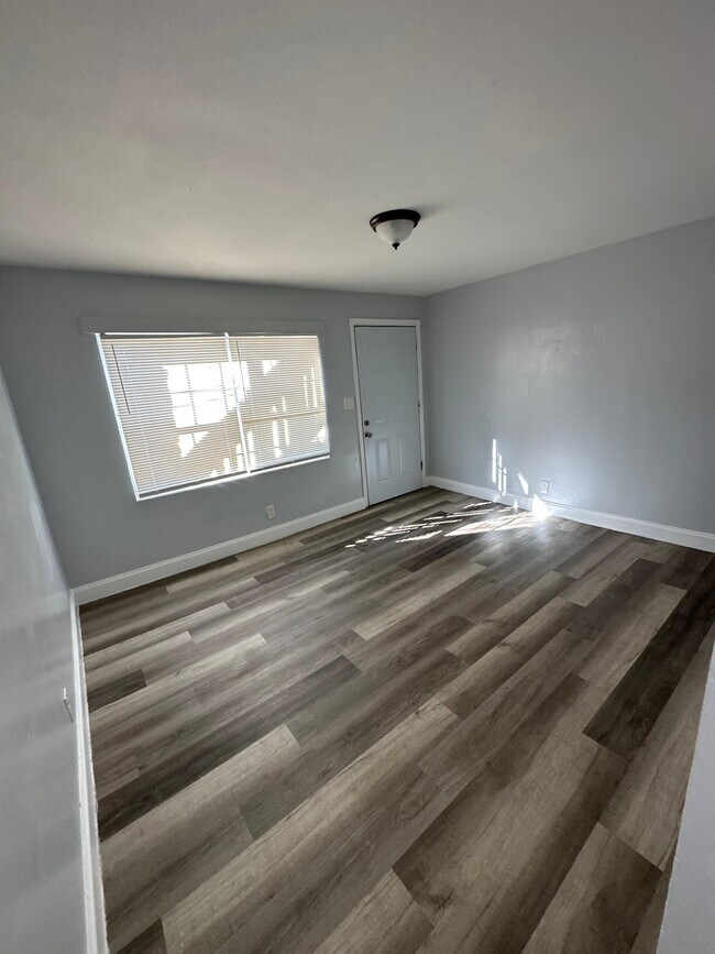 Foto del edificio - 3805 Fairfax St