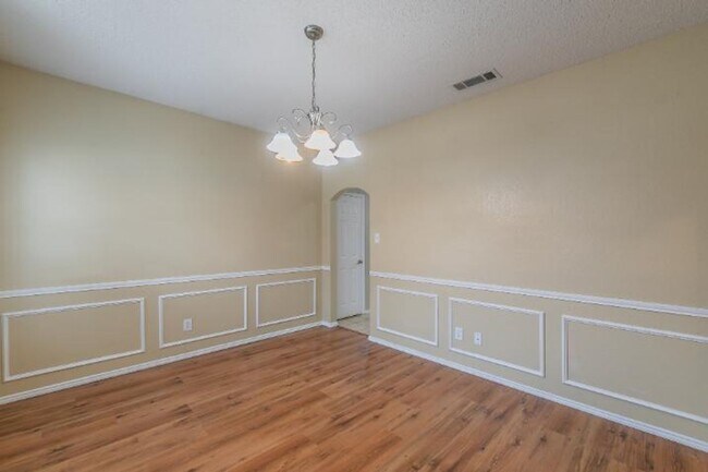 Foto del edificio - 4928 Spur Ridge Ct