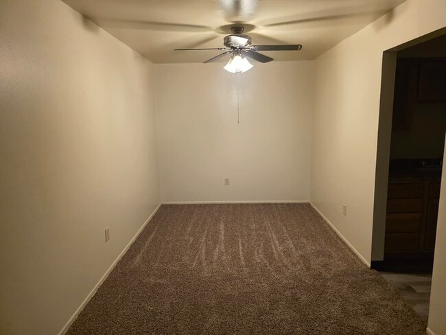 Building Photo - 763 Sylvester Way