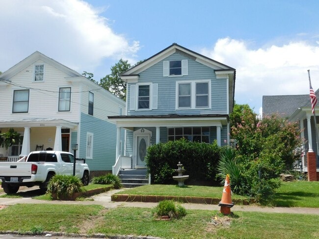 Building Photo - 304 Avenue A