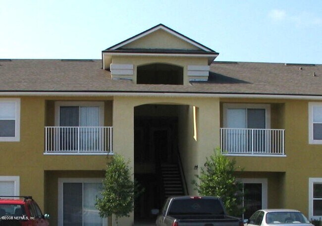 Building Photo - 6860 Skaff Ave