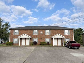 Building Photo - 371-3 Peabody Dr