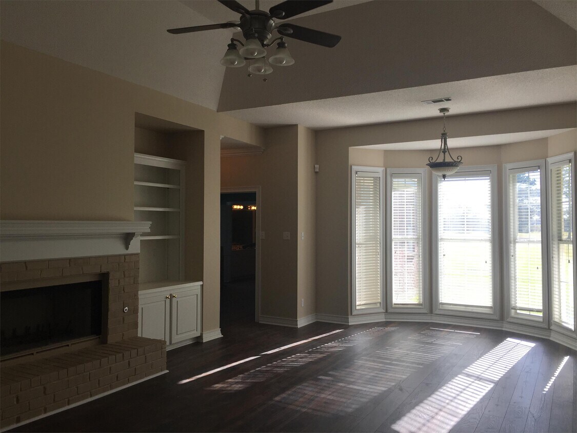 Building Photo - 1418 Frenchmans Bend Rd