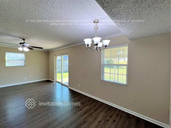 Foto del edificio - 1108 Mildred Ln