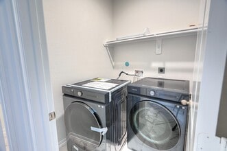 Building Photo - 22234 Delphin Grv Dr