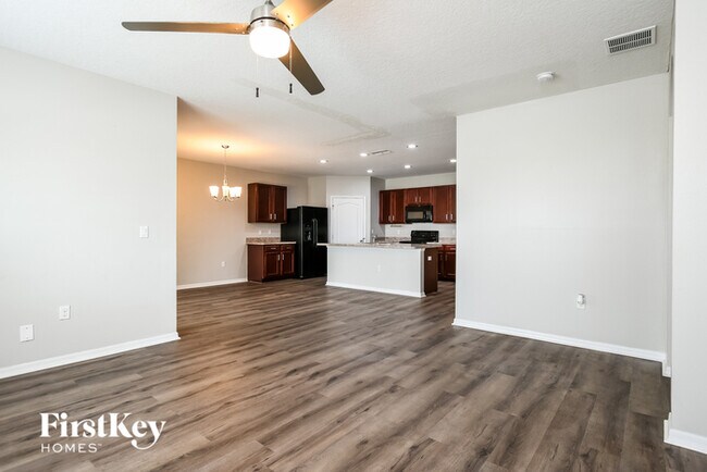 Foto del edificio - 5836 Grey Heron Dr