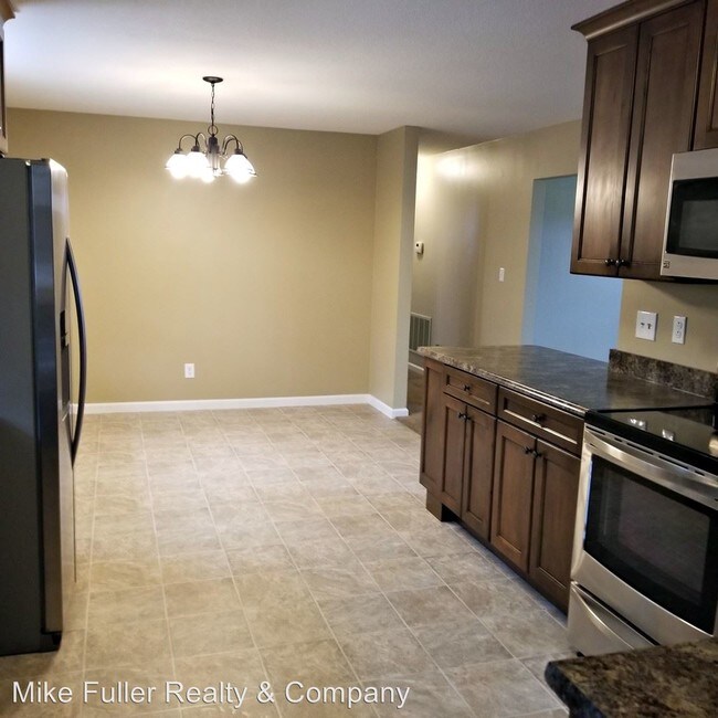 Building Photo - 3 br, 2 bath House - 1839 Crumley Rd
