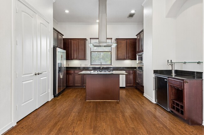 Foto del edificio - 4102 Bonner View Ln